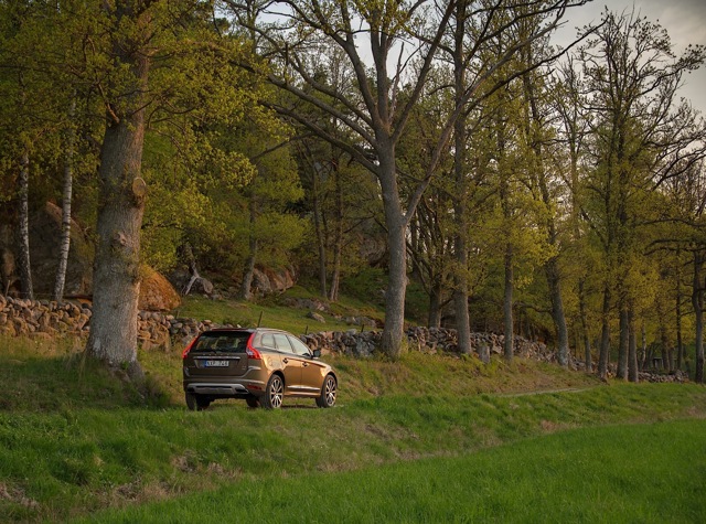 Volvo Xc60 photo 11