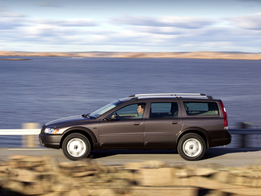 Volvo Xc70 photo 10