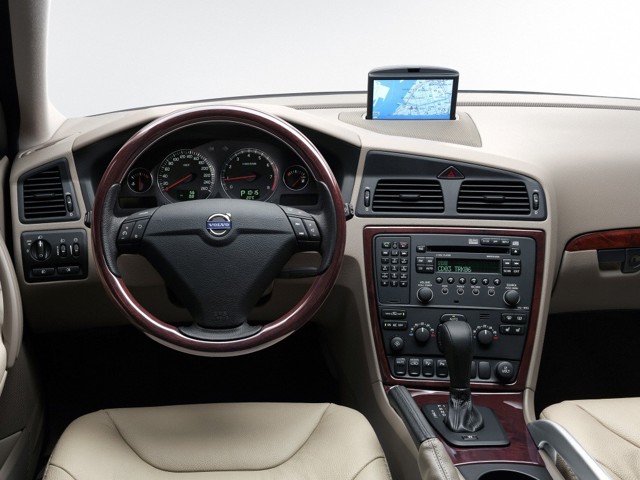 Volvo Xc70 photo 21
