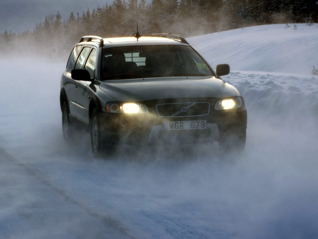 Volvo Xc70 photo 7