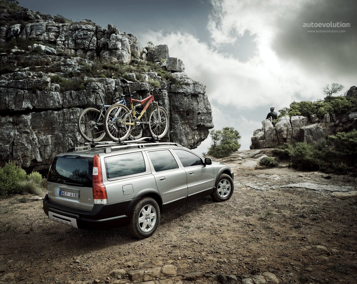 Volvo Xc70 photo 2
