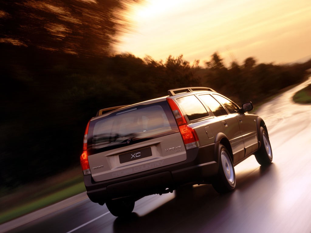 Volvo Xc70 photo 10