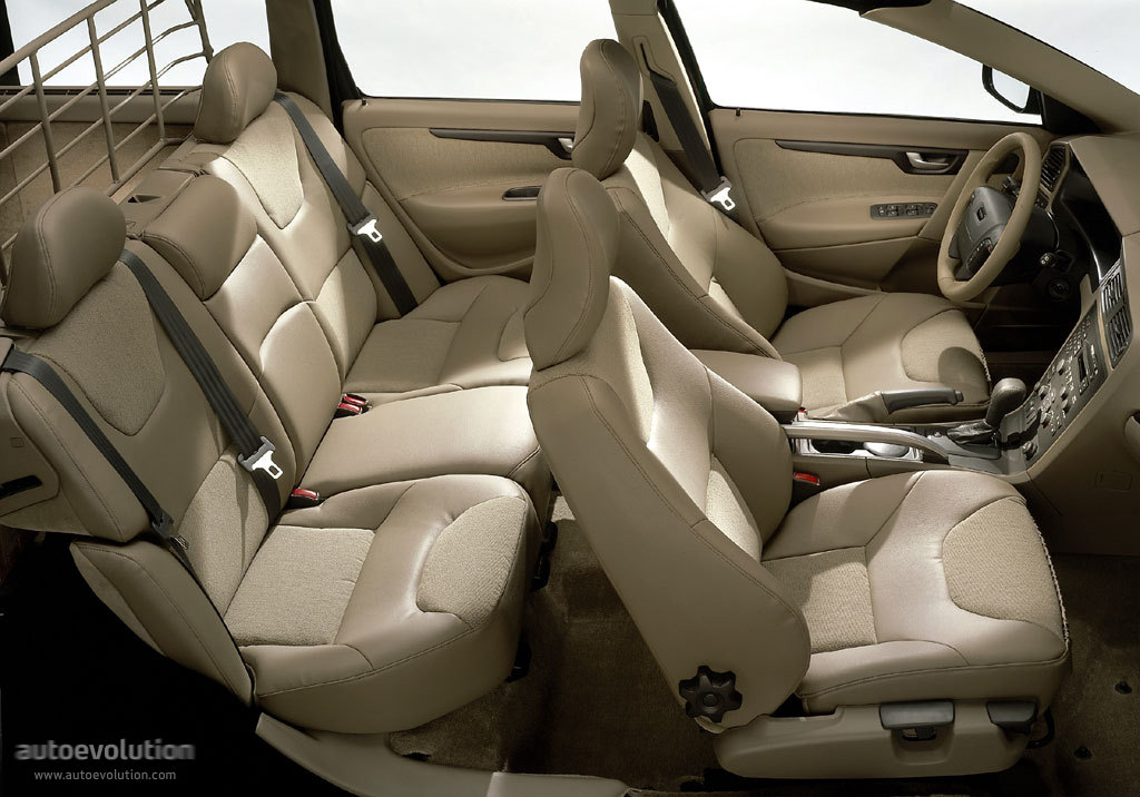 Volvo Xc70 photo 22