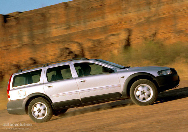 VOLVO XC70