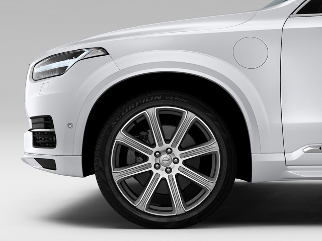 Volvo Xc90 photo 1