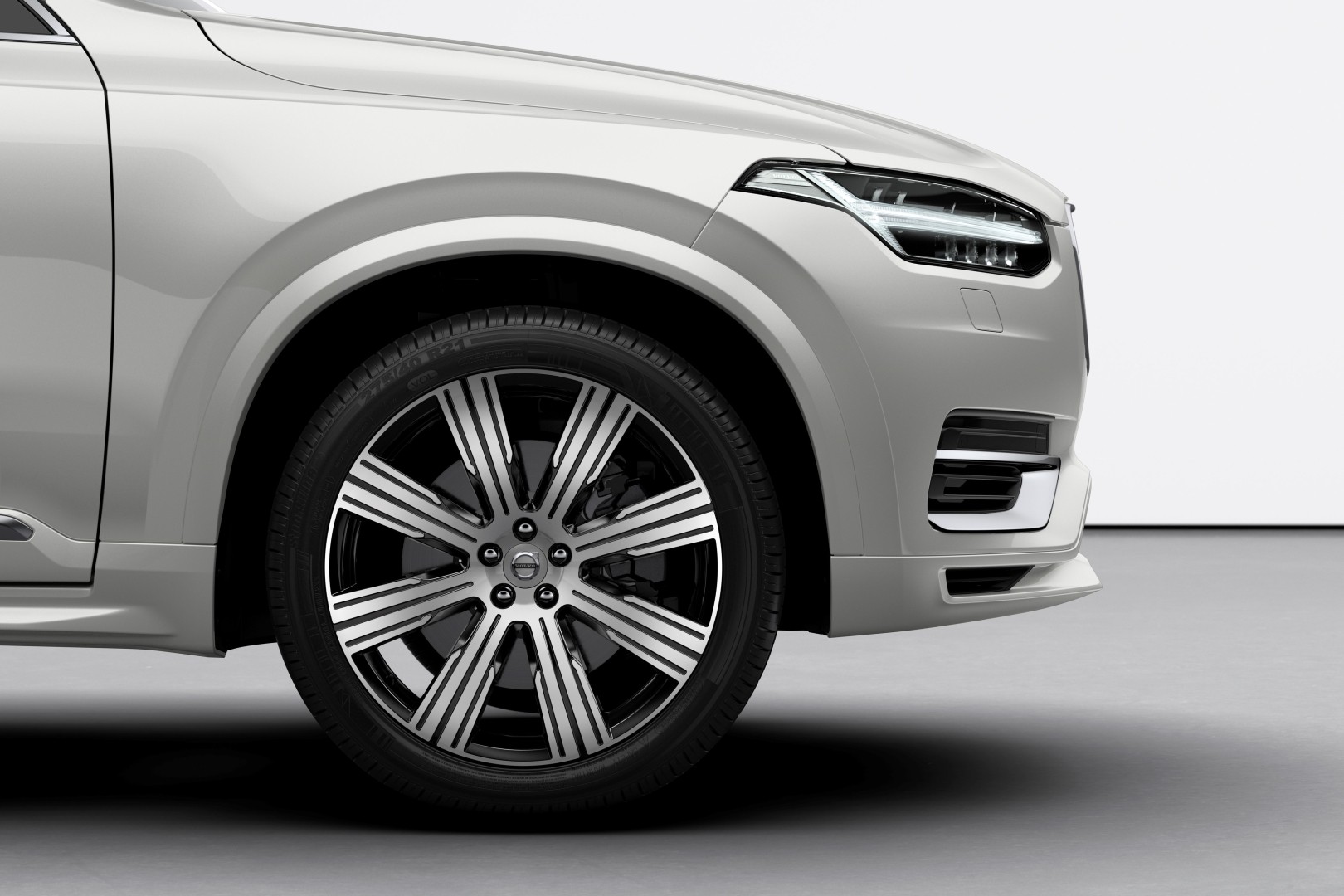 Volvo Xc90 photo 10