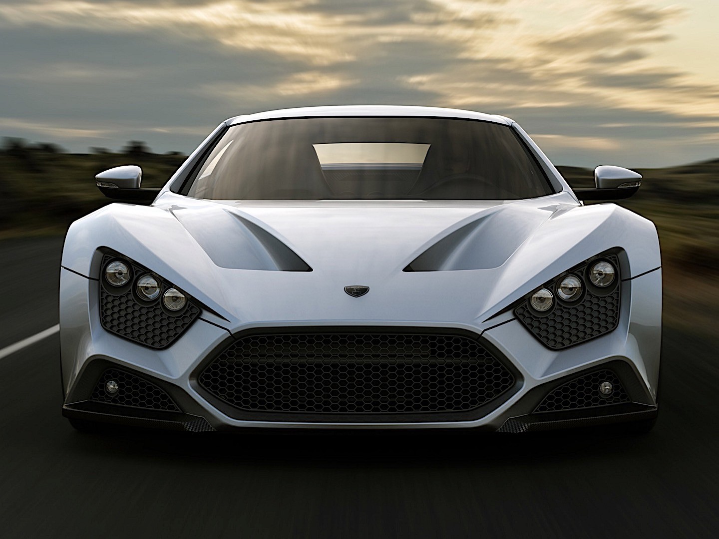 Zenvo St1 photo 12