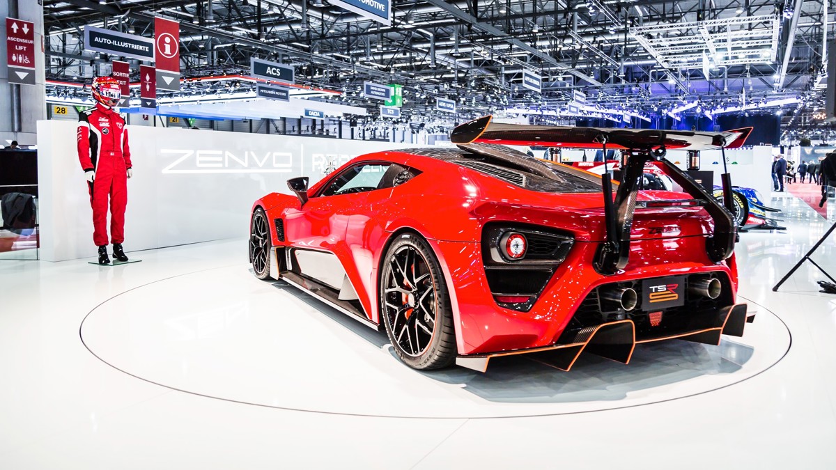 Zenvo Zenvo TSR-S 5.8L V8 7AT (1177 HP)