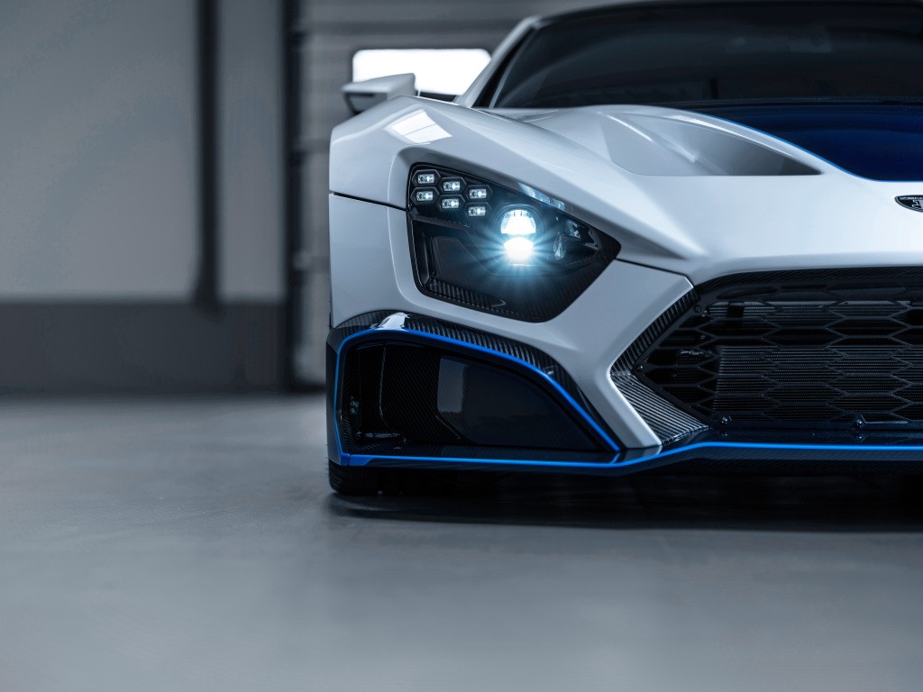 Zenvo Tsr-S photo 22